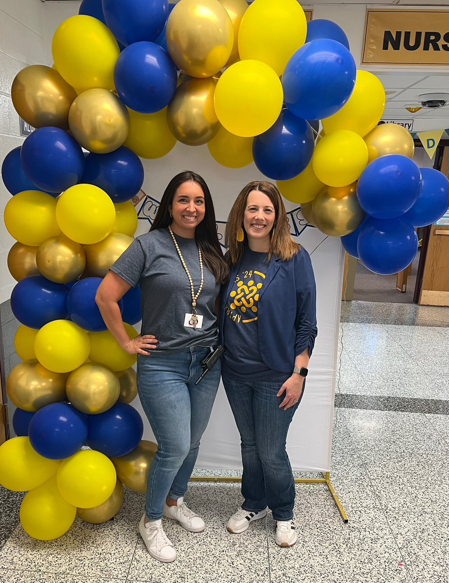 Suzanne Dailey (@daileysuzanne) on Twitter photo Some schools are just extraordinarily special. Algonquin MS (<a href="/AverillParkCSD/">Averill Park CSD</a>) is one of those schools. Thank you for having me back to connect with your students! What a respectful, mature, & kind group of kids!
I will carry this visit in my heart for a very long time 💙💛 Some schools are just extraordinarily special. Algonquin MS (<a href="/AverillParkCSD/">Averill Park CSD</a>) is one of those schools. Thank you for having me back to connect with your students! What a respectful, mature, & kind group of kids!
I will carry this visit in my heart for a very long time 💙💛