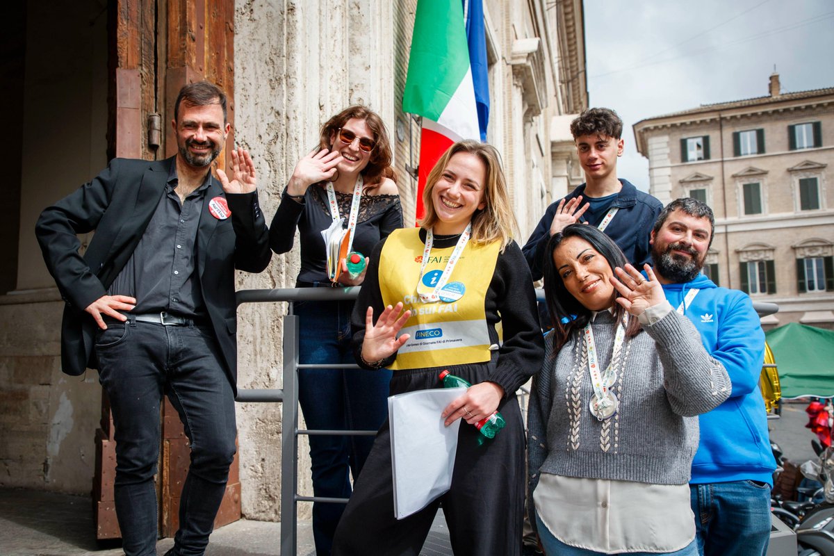 Le #GiornateFAI di Primavera sono una festa che ha coinvolto oltre 400.000 visitatori!
Grazie a tutti loro, ai nostri volontari e agli Apprendisti Ciceroni per lo sconfinato entusiasmo.
Ti raccontiamo l'evento in questa news: fondoambiente.it/news/oltre-400…