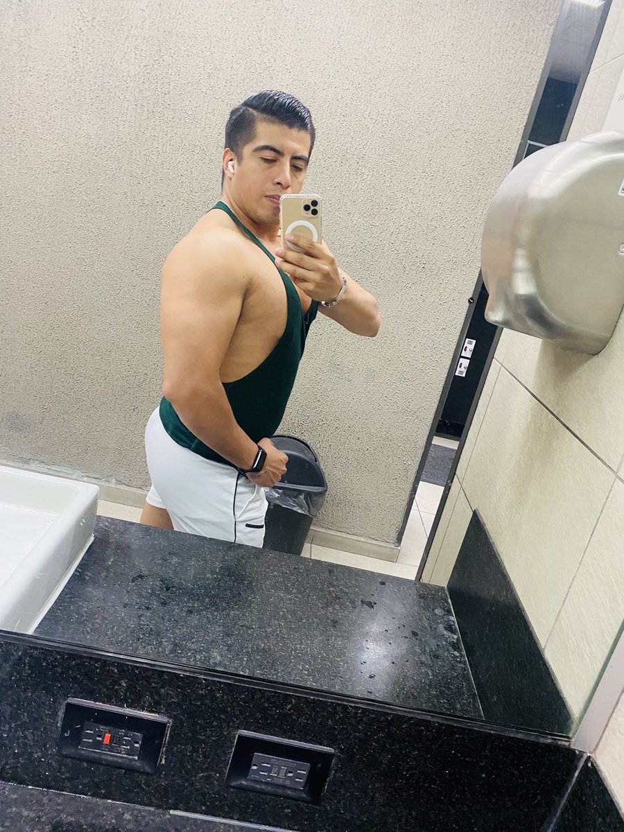 Domingo de fotos en el #gimnasio #fitness