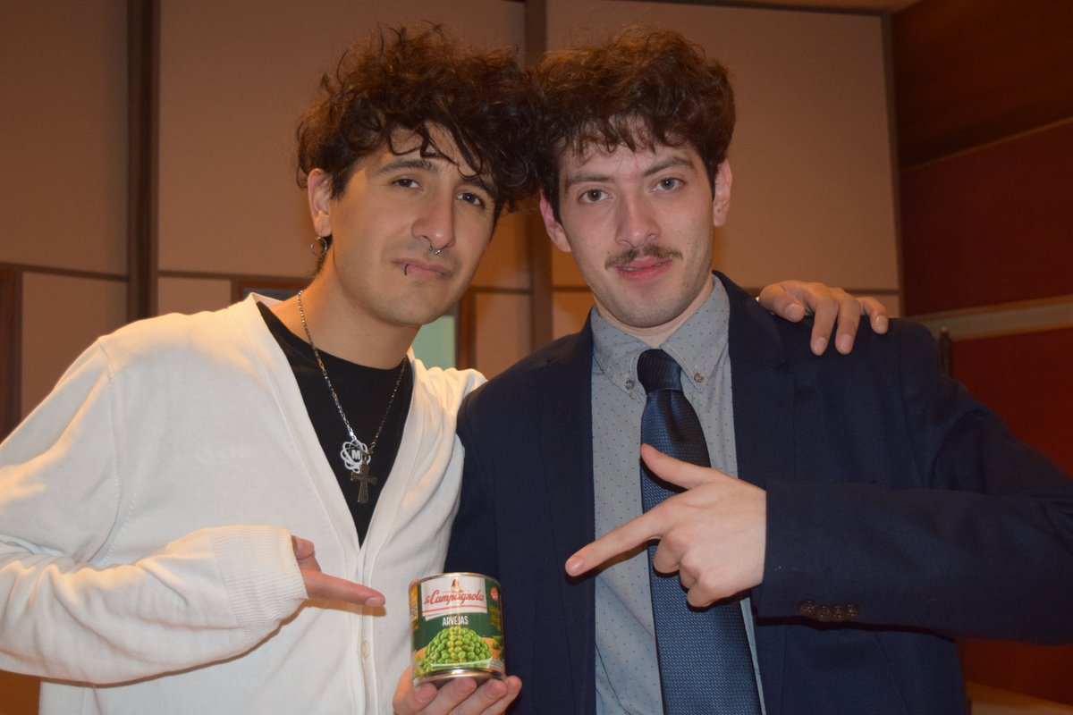 SolinaString's tweet image. arvejas