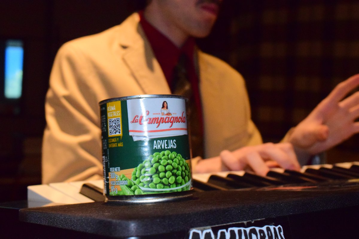 SolinaString's tweet image. arvejas