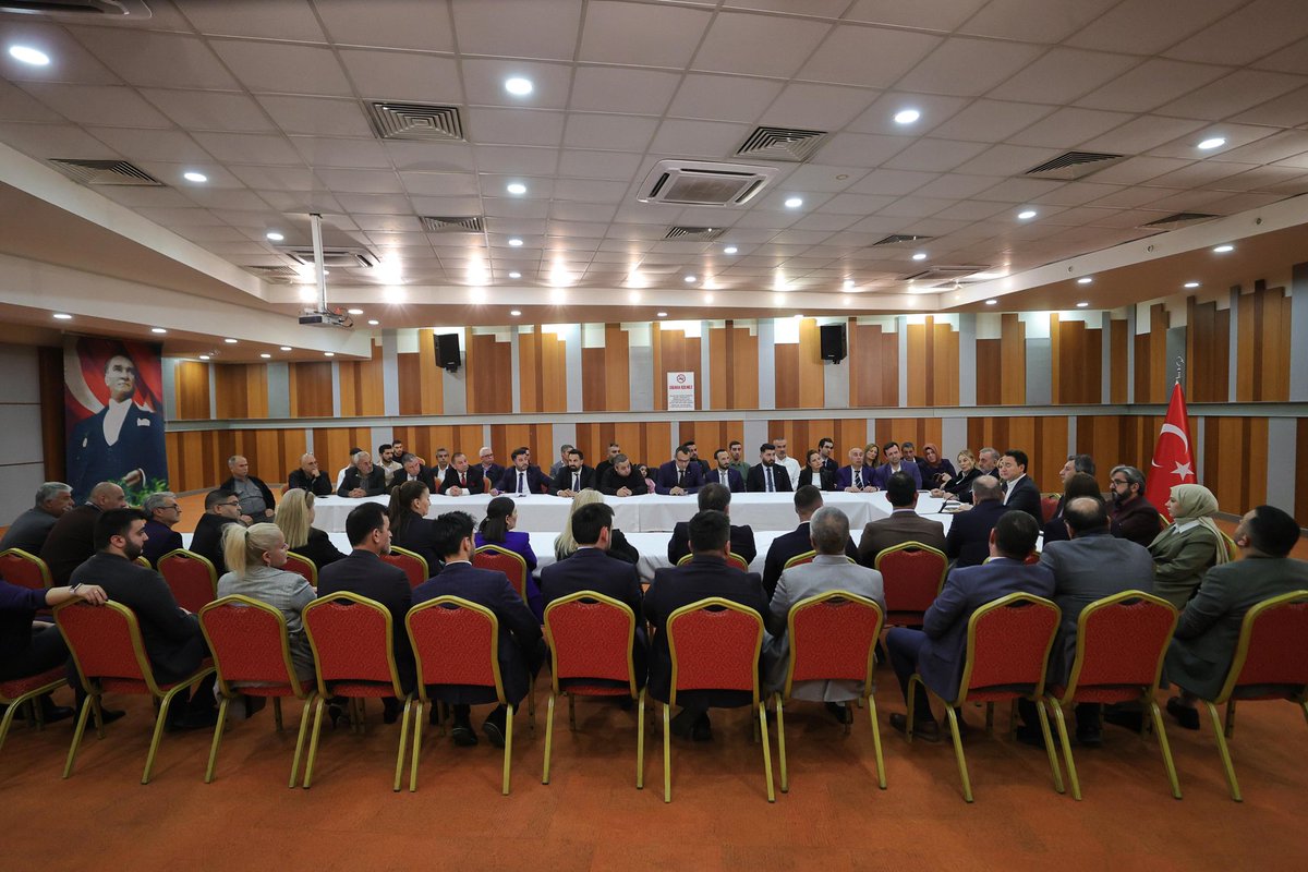 izmirdedeva's tweet image. İftar programımızdan önce Genel Başkanımız Sn. Ali Babacan ile teşkilat buluşması gerçekleştirdik.
#Deva #izmirdeva #DevaPartisi #AliBabacan