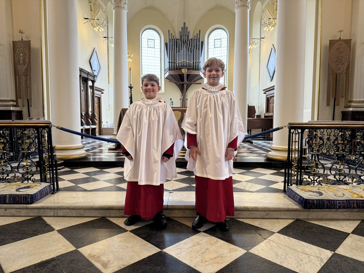 Congratulations to our two newly promoted Full Choristers who received their surplices at this morning’s Eucharist. The future is very bright in their hands! 👏

#Derby #DerbyUK #Derbyshire #CathedralChoir #Choir #Music #CathedralMusic #ChoralMusic