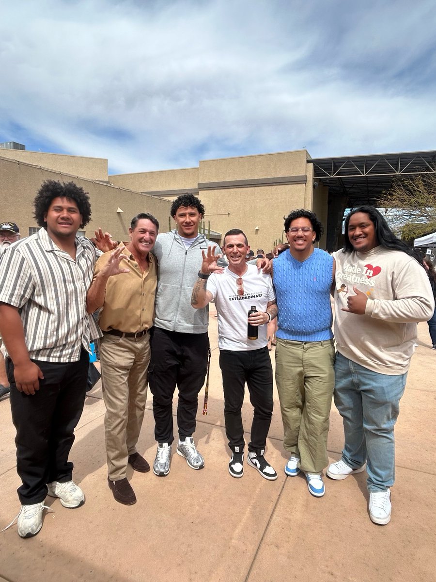 Chuck Cecil (@chuckcecil26) on Twitter photo Great Word this am <a href="/wearepantano/">Pantano Church</a> <a href="/trevordevage/">Trevor DeVage</a> & the boys <a href="/ArizonaFBall/">Arizona Football</a> . “From ordinary to extraordinary.”
#BearDown #NoFear Great Word this am <a href="/wearepantano/">Pantano Church</a> <a href="/trevordevage/">Trevor DeVage</a> & the boys <a href="/ArizonaFBall/">Arizona Football</a> . “From ordinary to extraordinary.”
#BearDown #NoFear