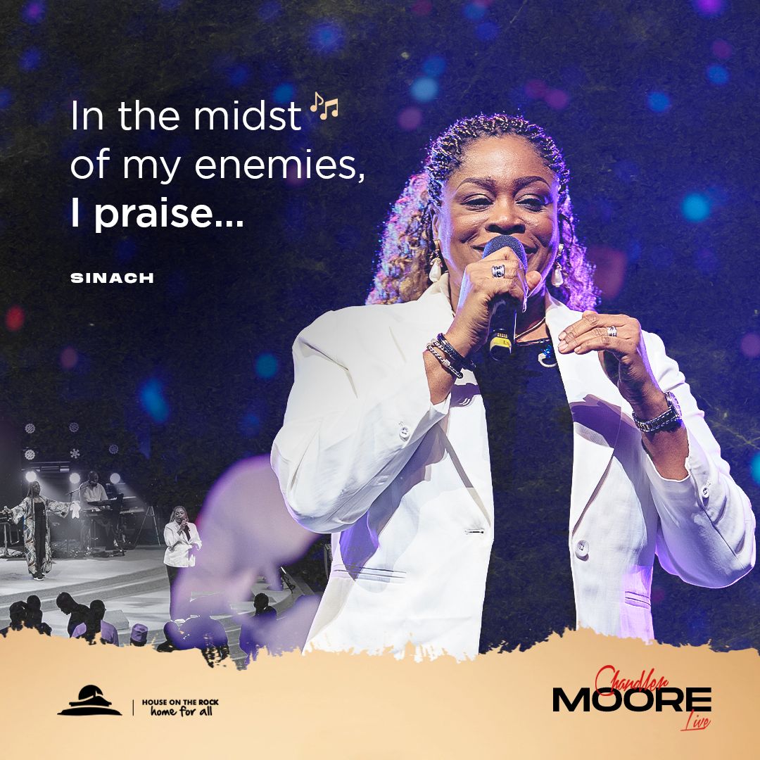 TheExperienceLG's tweet image. In the midst of every storm, we lift our voices in praise! 🎶🙌🏽

#WorshipExperience
#ChandlerMoore
#ChandlerMooreLive
#HouseOnTheRock