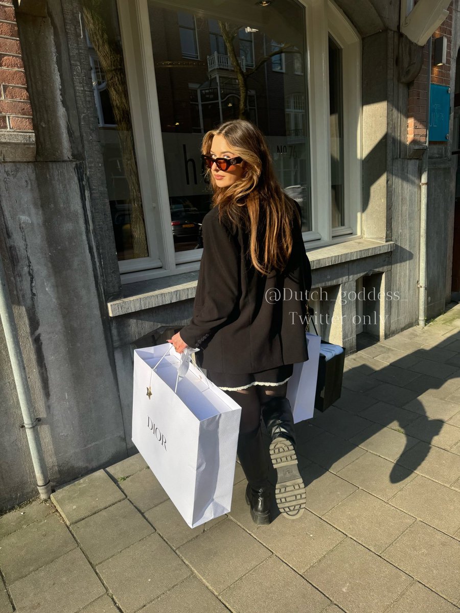 Goddess Emma 🇳🇱 tweet media