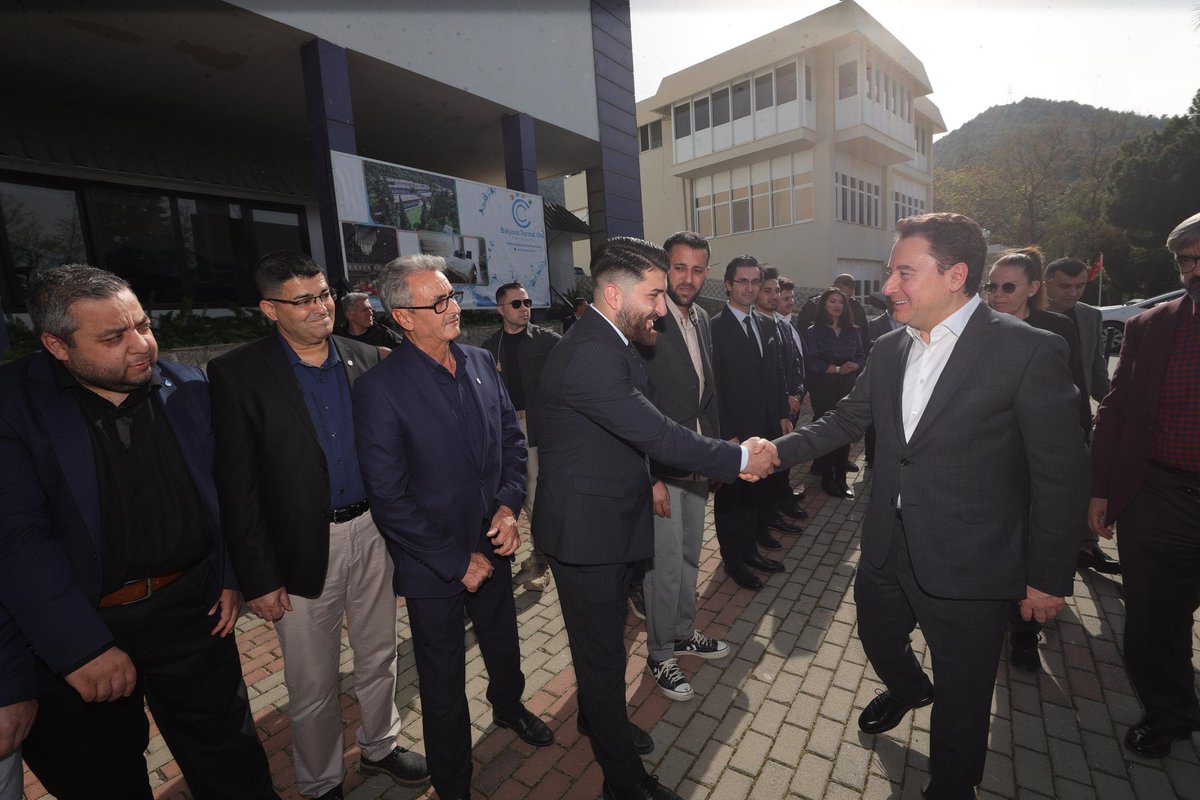 Genel Başkanımız Sn. Ali Babacan önderliğinde iftar programı öncesi teşkilat buluşmamızı gerçekleştirdik. 

<a href="/gencdevagm/">Genç DEVA</a> 
<a href="/av_msbasaran/">Av. Mehmet Sait BAŞARAN</a> 
<a href="/Mustafakkuss04/">Mustafa Akkuş</a>