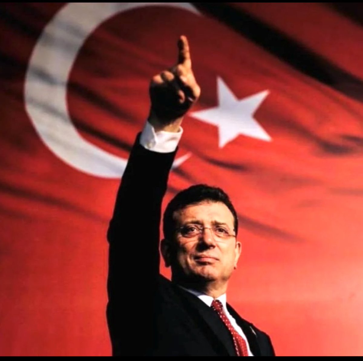 Ashkan_Rostami_'s tweet photo. Dove sono liberali italiani? Dove è Europa adesso che deve supportare @imamoglu_int contro #mErdogan ?
@Azione_it
@Piu_Europa
@ItaliaViva
#Turkiye
#Imamoglu https://t.co/DMAgdHfLRH