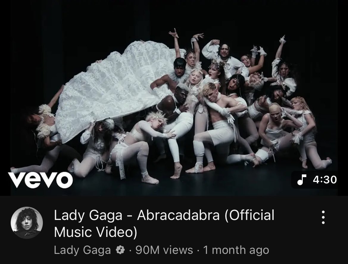 StatsGaga's tweet image. 'Abracadabra' has surpassed 90M views on Youtube.