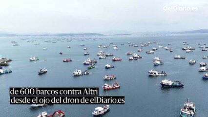600 barcos desafiaron a chuvia onte na ría de Arousa e non mostrastes nin a primeira imaxe.