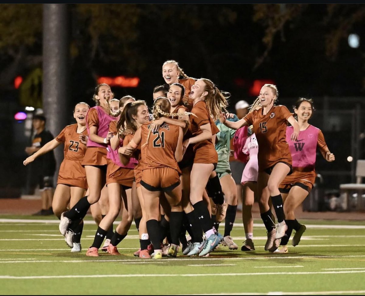 🏆 Area Championship👌🏽 
Tuesday 3/25/25 vs SA Lee @ Drip! 8:00 - White Out!