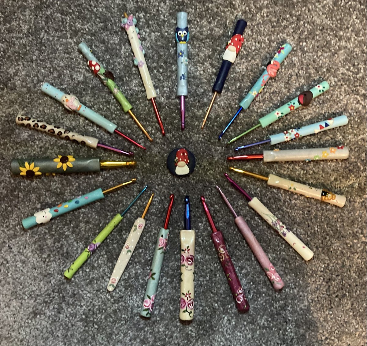 lil_liney's tweet photo. @PedrosPlaques One of my total favourites!!! 
Here's my collection of your wonderful hooks 🫶🏻 https://t.co/6D7DNEdFj4