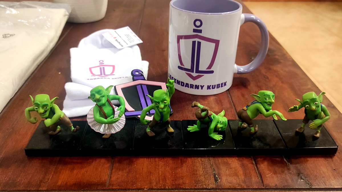 Pandziaʷᵛˢ (@pandzia_wvs) on Twitter photo These socks took me off guard 😂
Thank you <a href="/CoC_LegendaryL/">Legendary League</a> ❤ These socks took me off guard 😂
Thank you <a href="/CoC_LegendaryL/">Legendary League</a> ❤