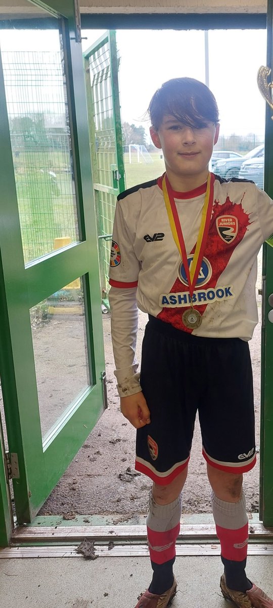 Mark Carey tweet media