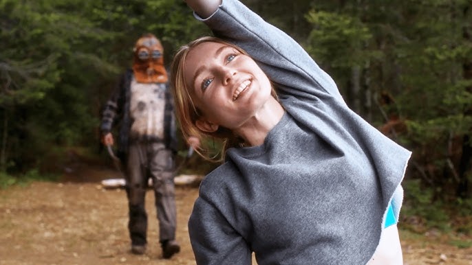 De lo poquísimo que he visto del terror reciente, con sus insuficiencias y contradicciones DE NATURALEZA VIOLENTA es de lo que más me ha interesado.