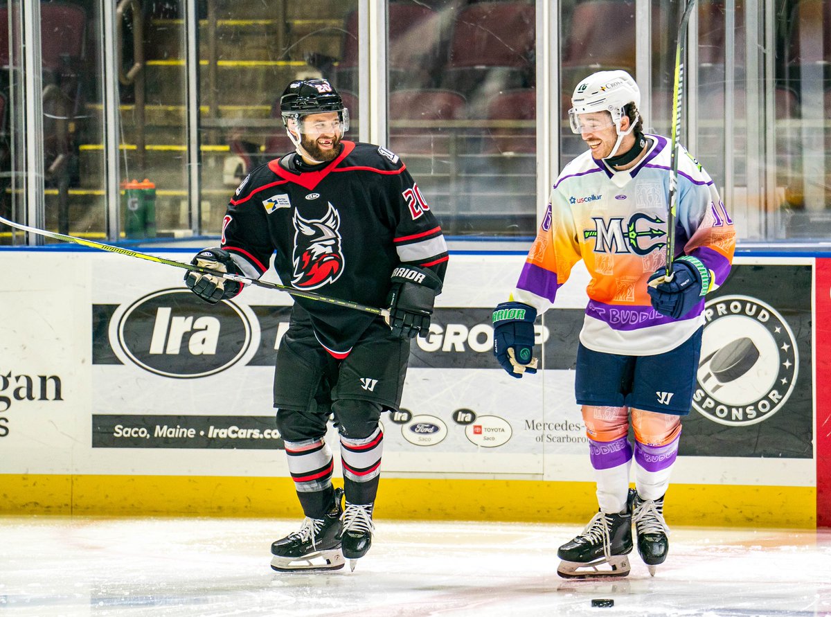 The jerseys may change, but the memories last forever. Congrats to Vegas and Nixy on making their professional debuts this weekend! 

📸 Connor Blake/Maine Mariners