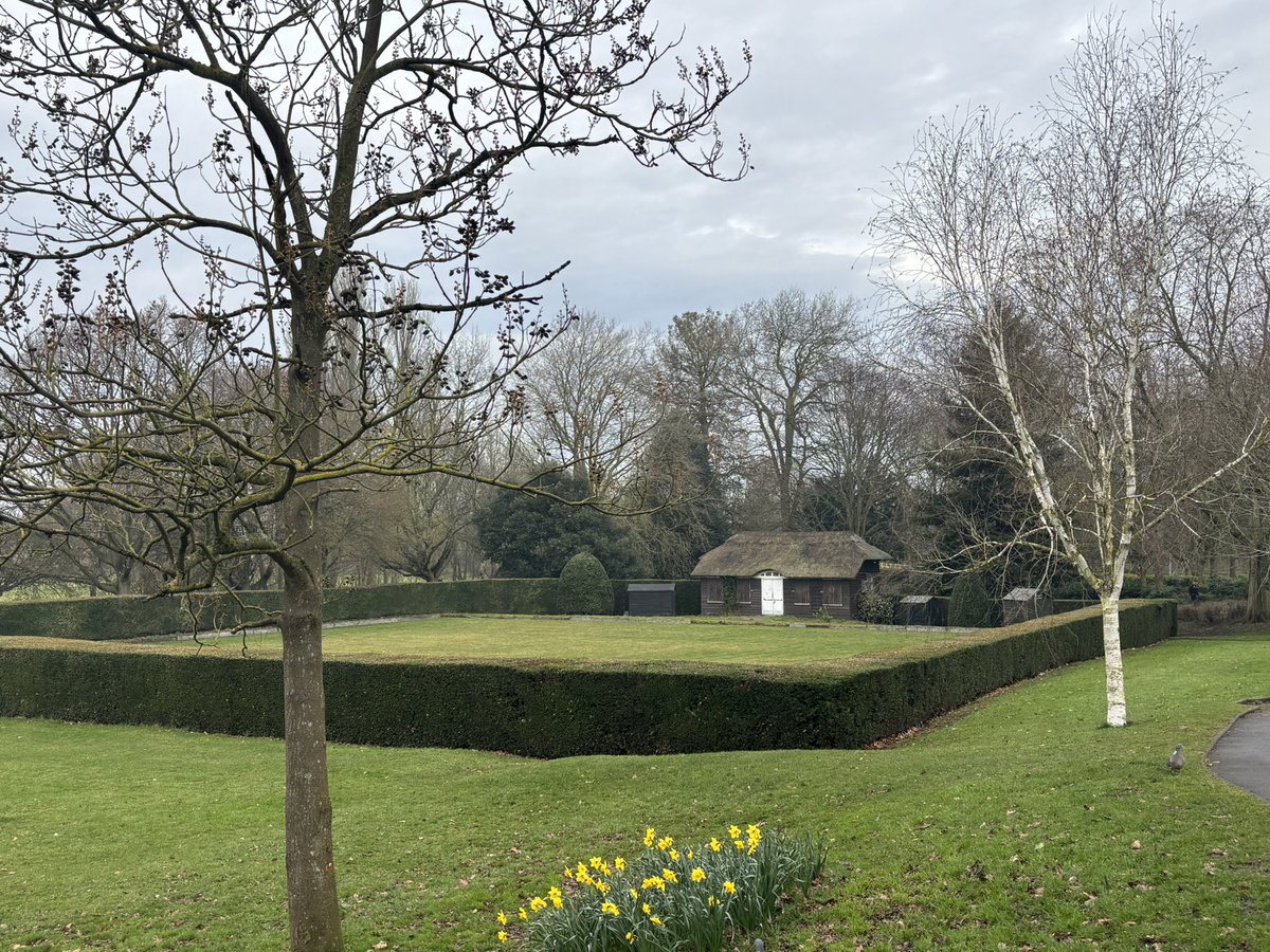 ColchesterWriteNight (@colwritenight) on Twitter photo Tomorrow night (Monday 24 March) we’re working with <a href="/CastleParkThea1/">Castle Park Theatre</a> on park bench plays! All welcome to join us #writingcommunity #colchester please share? <a href="/colchculture/">Culture+Heritage CCC</a> <a href="/wivenhoebooks/">Wivenhoe Bookshop</a> <a href="/EssexLibraries/">Essex Library Service</a> <a href="/TendringMag/">Tendring Magazine</a>? Many thanks 🙏 Tomorrow night (Monday 24 March) we’re working with <a href="/CastleParkThea1/">Castle Park Theatre</a> on park bench plays! All welcome to join us #writingcommunity #colchester please share? <a href="/colchculture/">Culture+Heritage CCC</a> <a href="/wivenhoebooks/">Wivenhoe Bookshop</a> <a href="/EssexLibraries/">Essex Library Service</a> <a href="/TendringMag/">Tendring Magazine</a>? Many thanks 🙏