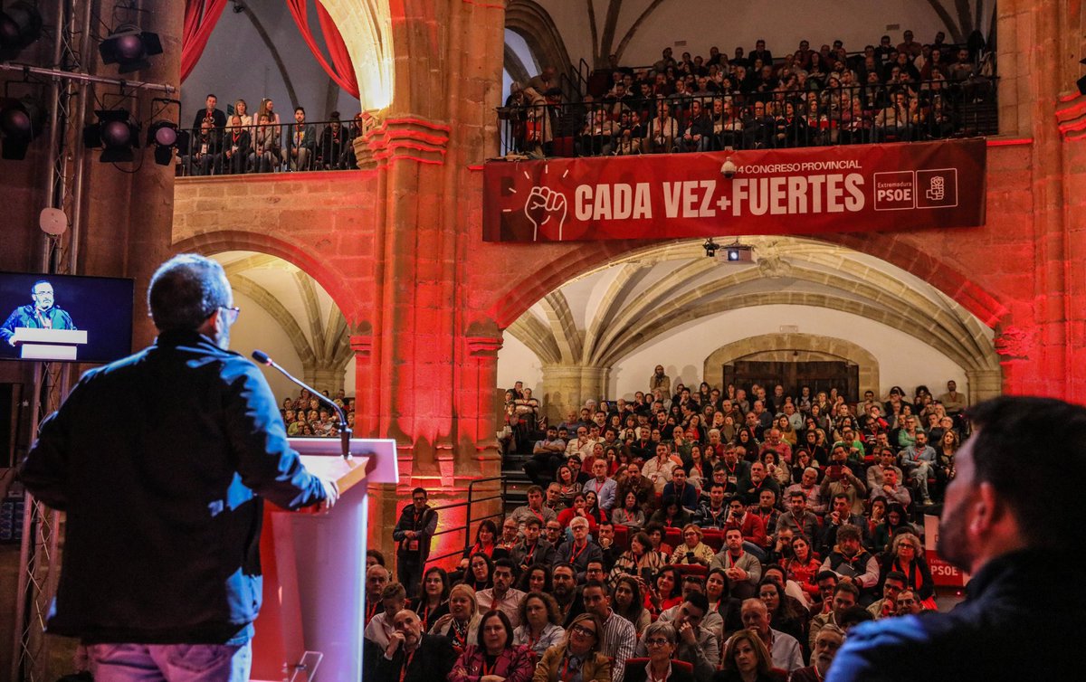 .<a href="/mamorale44/">Miguel A Morales 🇵🇸</a> se despide como Secretario General del PSOE de la provincia de Cáceres agradeciendo a la militancia y satisfecho por el trabajo hecho durante estos años que ha logrado que la organización esté #CadaVezMásFuerte ✊🏻