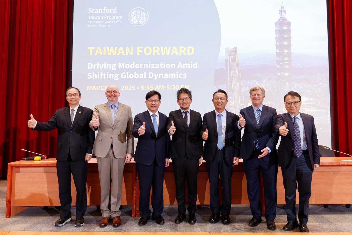 stevechen's tweet image. So excited to be part of the Stanford Taiwan Program event at National Taiwan University today! It's such an honor to connect with amazing minds and be part of this important collaboration between Taiwan and the US.
The Stanford Taiwan Program started just last year as part of…