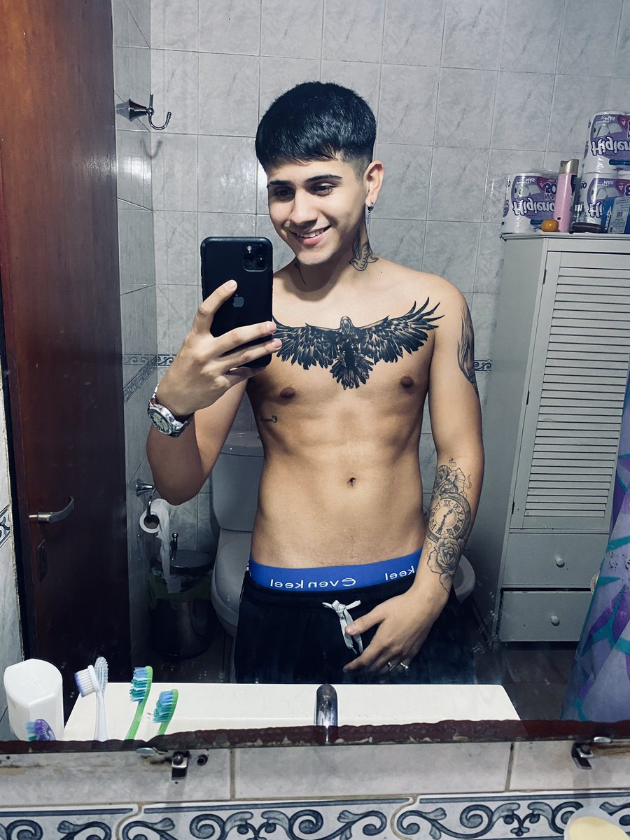Joven Twink 2M 🦁 tweet media