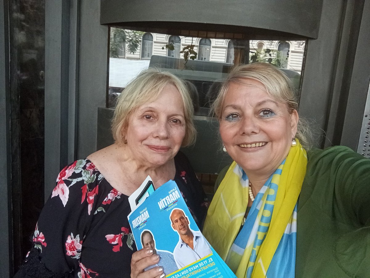 myriamsilva18's tweet photo. Feria Tristán Narvaja se siguen sumando vecinos a militar por nuestro candidato Alcalde Municipio b  @ismael_manzur y por nuestro candidato 
Intendente de Montevideo @nartinlema
#yaesta
@ESPACIOCUARENTA
Cuento con tu apoyo https://t.co/VvXxxygl8g