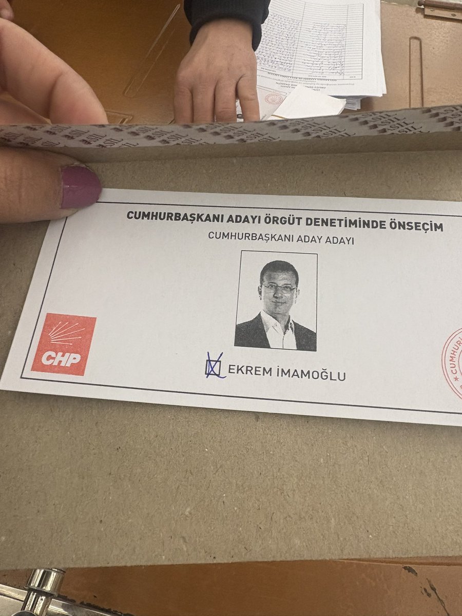 Yanındayız Başkan <a href="/ekrem_imamoglu/">Ekrem İmamoğlu</a>  <a href="/herkesicinCHP/">CHP 🇹🇷</a>