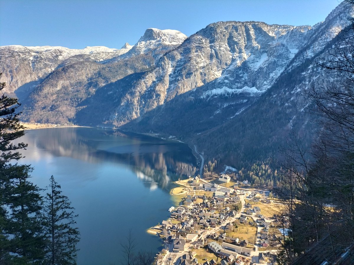 sofia_tiano's tweet photo. 📍 Great time at the #EMBO-Annaberg workshop in #membranetrafficking and #membranedynamics in Radstadt, Austria! 
🏔️ Exchanging struggles and ideas with great cell biologists during amazing sightseeing in the austrian mountains!
🌟 Can't wait to come back! #EMBOcellbio2025 https://t.co/ReAu1VELgX
