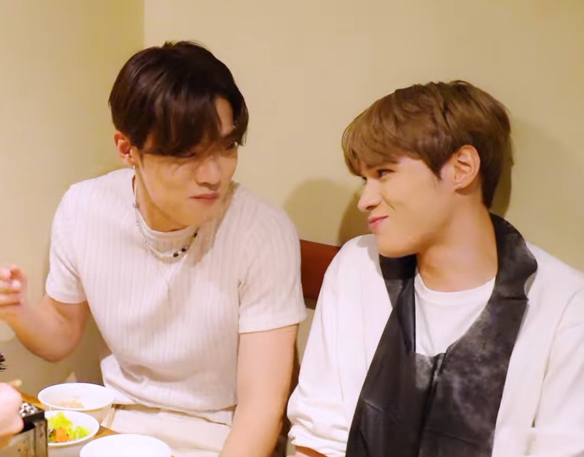 sunlightnheart's tweet photo. I heard it was international puppy day?? 🥰

#JayHun https://t.co/keABSmNNAY