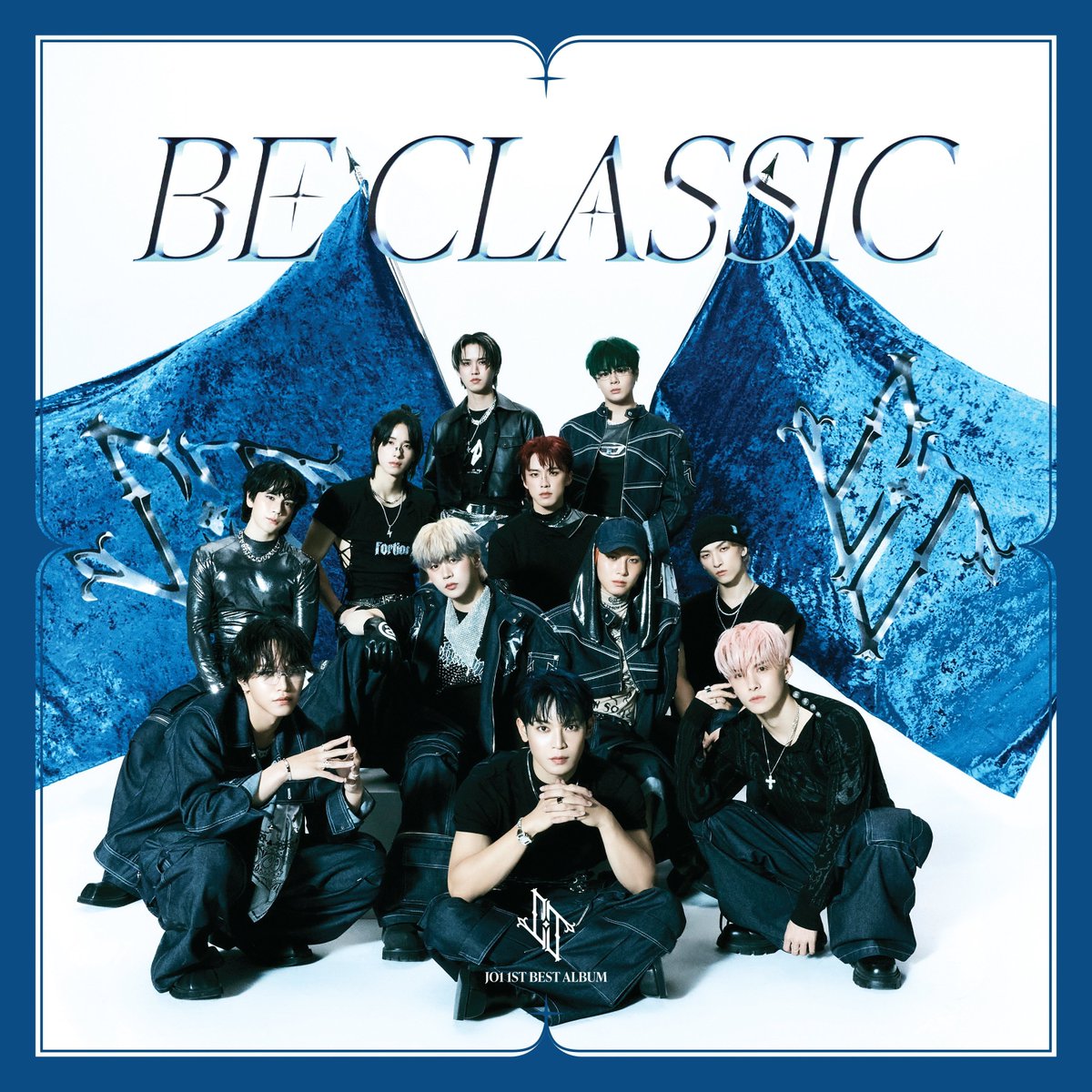JPNGenius's tweet photo. [SONG BREAKDOWN]

JO1 @official_jo1  の新曲「#BE_CLASSIC」は、ベートーヴェンの有名なクラシック「交響曲第5番 ハ短調 作品67 (5th Symphony in C Minor Op.67)」をサンプリングしています。この交響曲は、通称「運命交響曲」と呼ばれ、短-短-短-長という特徴的な4つの音符で始まるモチーフで知られており、ベートーヴェンが「運命がドアを叩く音」と表現したと言われています。

日本のボーイズグループであるJO1は、音楽界で「クラシック」となるという彼らの野望を象徴するために、この不朽のクラシック作品を楽曲に取り入れ、ベートーヴェンの力強い作曲を現代的なサウンドと融合させています。このサンプリングは、クラシック音楽の遺産と現代ポップの創造的な融合を反映しており、ベートーヴェンの作品が何世紀にもわたって続いてきたように、彼らが永続的な遺産を残そうとする意図を示しています。

🔗https://t.co/WbDi7Pdvd5

#JO1 #JO1_BE_CLASSIC