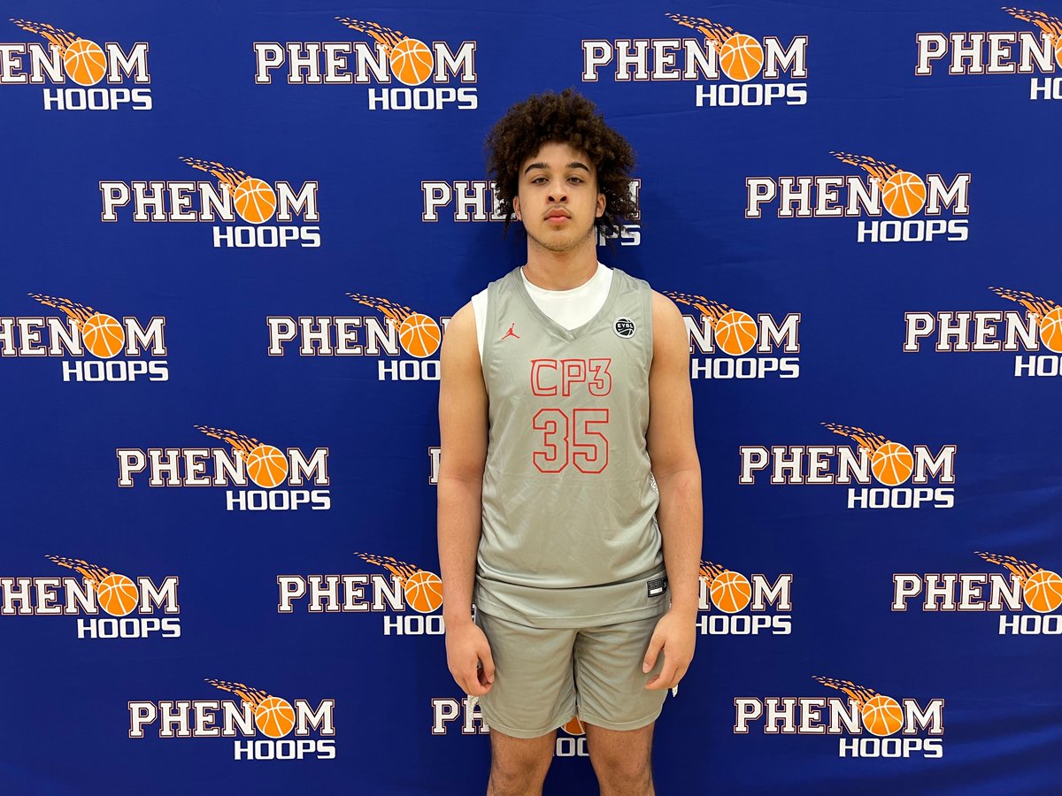 2028 Brayden Ragland (CP3 2028 EYBL) brings such a physical presence on the court. Finishes through contact, plays hard and strong down in the paint, and shows to be a key piece for this team this season. #PhenomMarchMadness