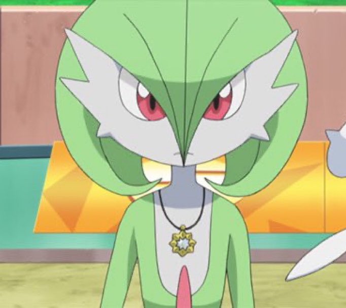 How i lowkey look at someone tryna interact with me irl..