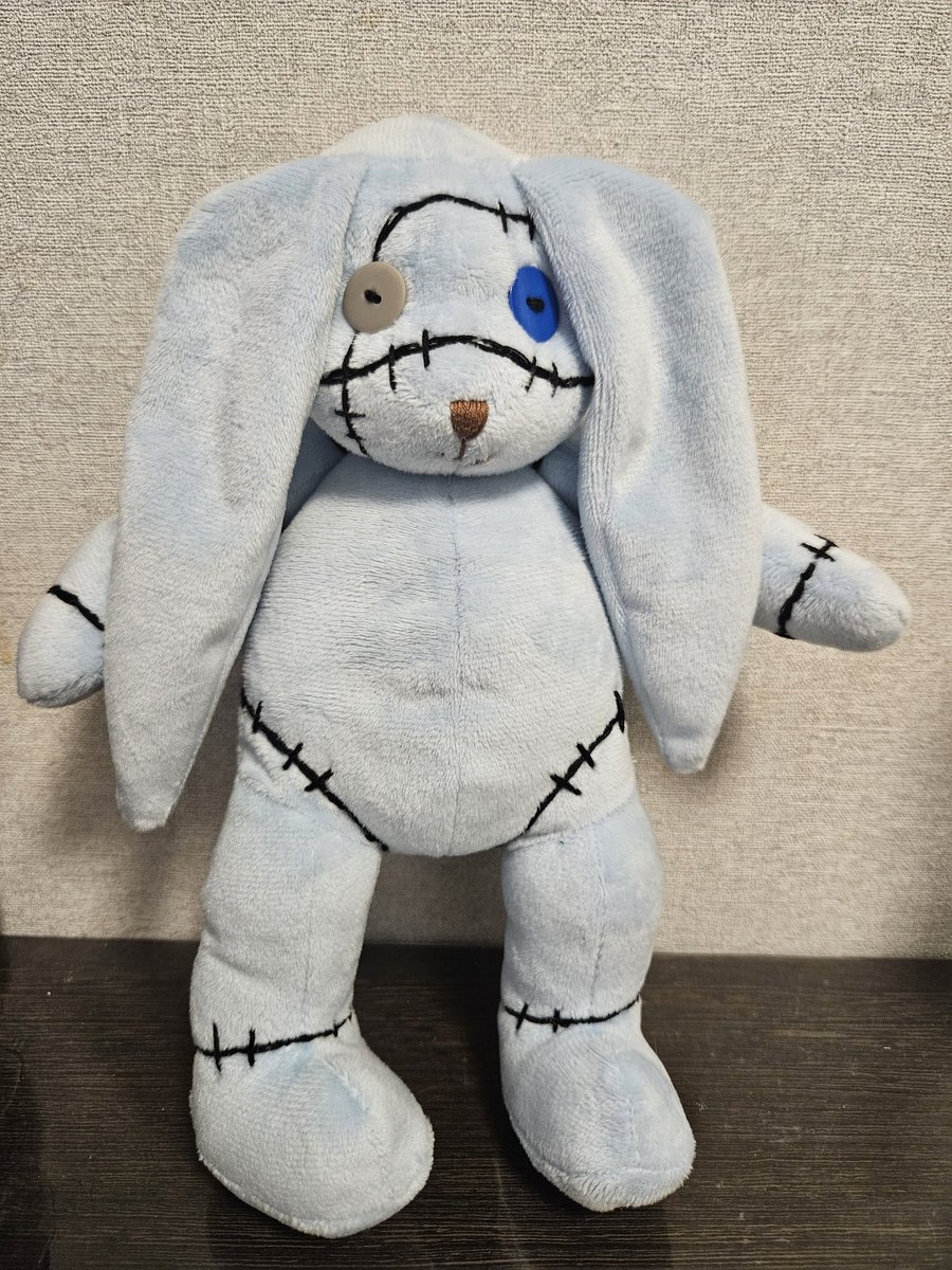 𝕔𝕙𝕠𝕔𝕠𝕡𝕚 tweet media