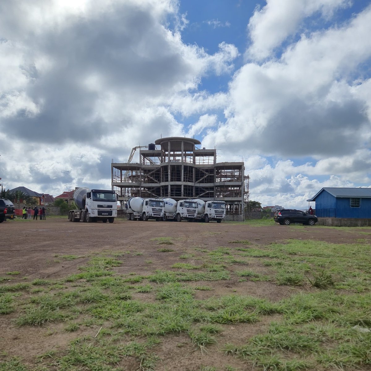 _oradgroup_'s tweet image. St. Joseph the Worker Catholic Church is coming to life! 
 Gallery concreting is in full swing—one step closer to something truly special. Stay tuned! 
#construction  #constructiontips  #updates  #constructionmanagement #engineers  #fdgafrica  #oradgroup