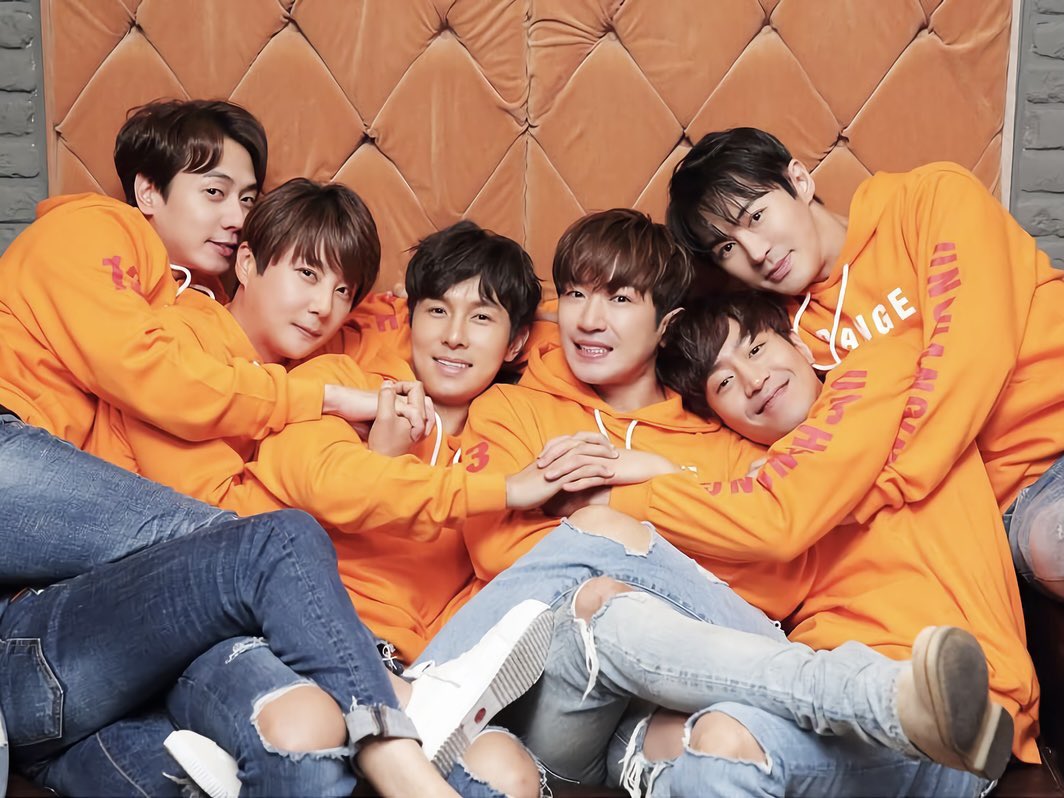 Happy Shinhwa Day 🧡
 
Please hold a concert I miss you guys

#신화_27주년_축하해
#SHINHWA_27th_ANNIVERSARY