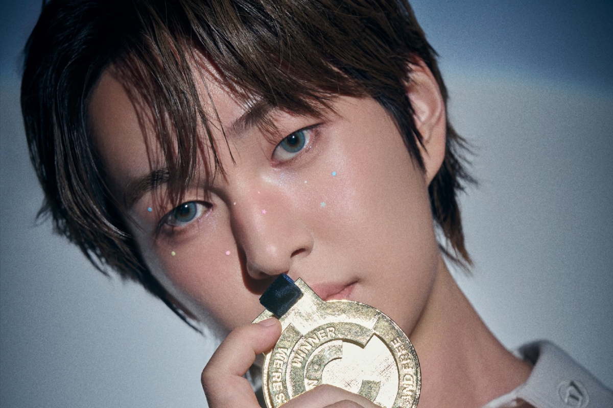 #SHINee's #Onew Announces Return With New English Song "MAD"
soompi.com/article/173207…