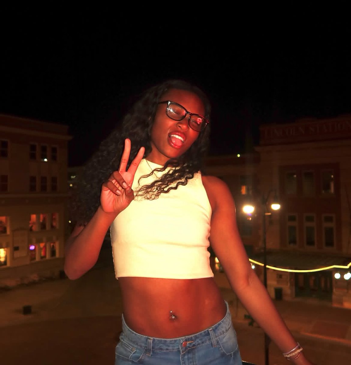 sasha ౨ৎ tweet media