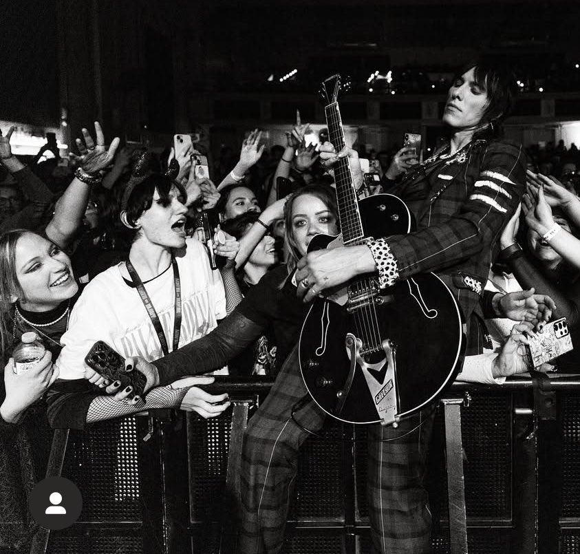 🧃🦷 VINNY (@beyourbarbie) on Twitter photo <a href="/SebastianDanzig/">Sebastian Danzig</a> one of my most favourite photos is me and my friends with you on the barricade i am so grateful for the home u gave me <a href="/SebastianDanzig/">Sebastian Danzig</a> one of my most favourite photos is me and my friends with you on the barricade i am so grateful for the home u gave me