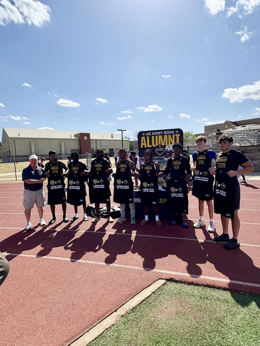 Smith Stringer (@smithstringer16) on Twitter photo I want to thank <a href="/joeray36/">Joe Ray</a> and <a href="/ArmyBowlCombine/">USArmyBowlCombine</a> for putting on a great combine yesterday at Madison Central. It was a honor to be named QB Top performer for the day and look forward to competing again next year!
<a href="/Rich_Chambliss/">Richard Chambliss</a>
<a href="/PCS_Sports/">PCS Athletics</a> I want to thank <a href="/joeray36/">Joe Ray</a> and <a href="/ArmyBowlCombine/">USArmyBowlCombine</a> for putting on a great combine yesterday at Madison Central. It was a honor to be named QB Top performer for the day and look forward to competing again next year!
<a href="/Rich_Chambliss/">Richard Chambliss</a>
<a href="/PCS_Sports/">PCS Athletics</a>