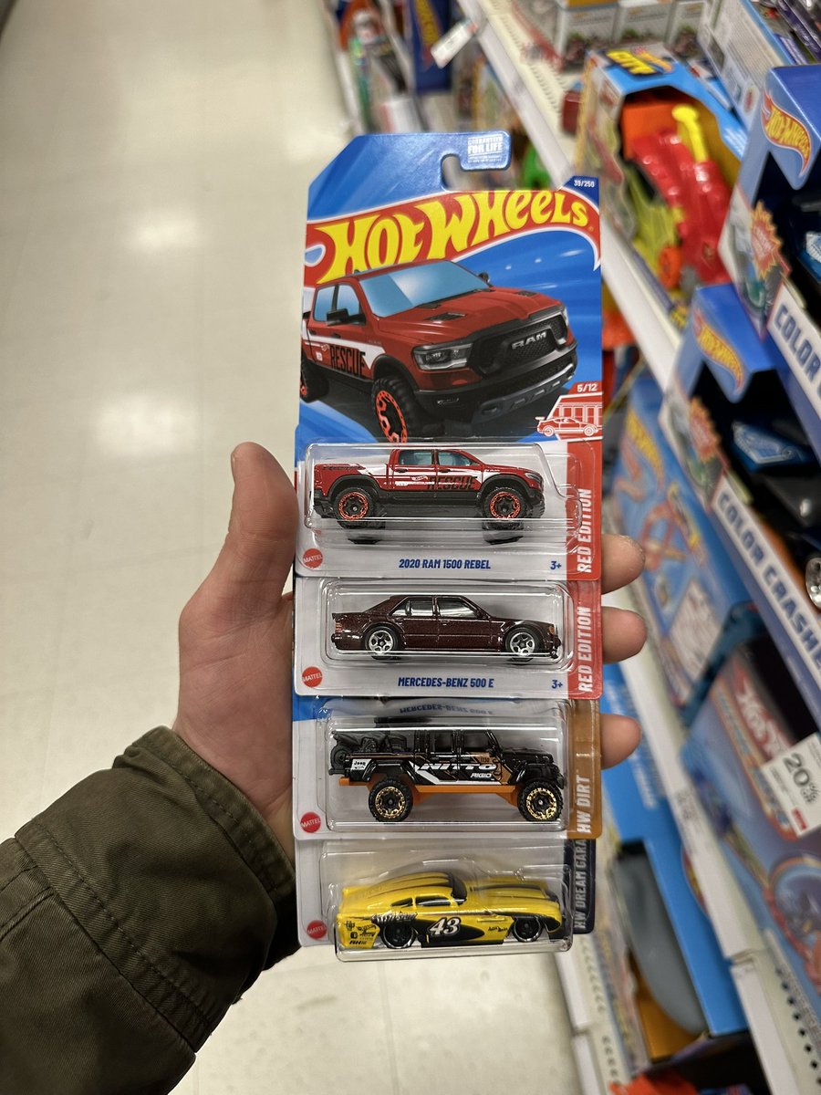 DiecastHype's tweet photo. Quick stop at Target 🎯 

Found some treasure 🏴‍☠️ 

#HotWheels #OptimusPrime #FormulaOneFans https://t.co/q4653ZQpkZ