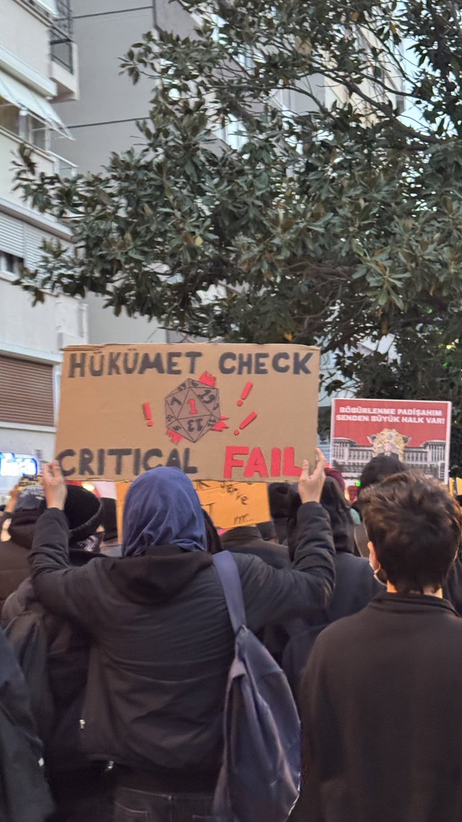 mel (@melquiemm) on Twitter photo 