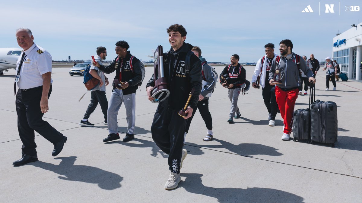 HuskerWrestling's tweet image. See you soon, LNK ✈️