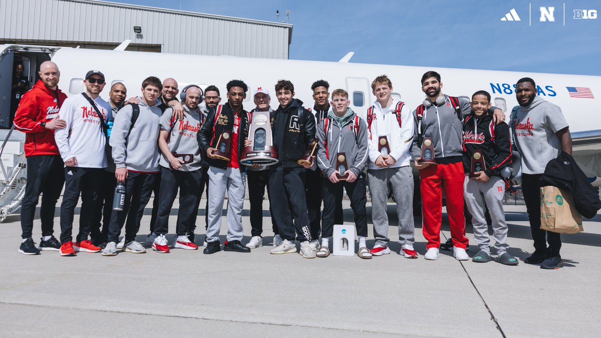 HuskerWrestling's tweet image. See you soon, LNK ✈️