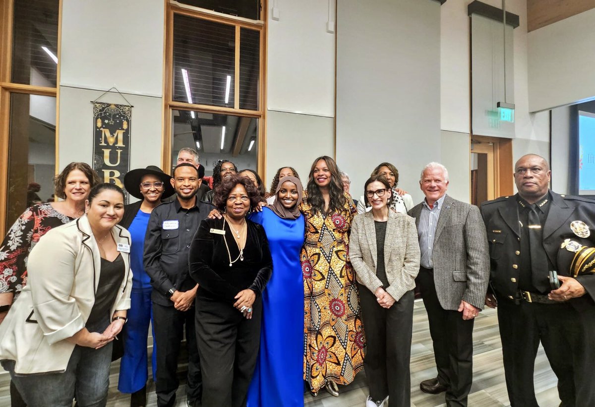 Arabow's tweet image. Thank you, Mayor @Nadia_Mohameds and Mayor Roslyn Harmon, for the lovely Iftar Dinner With Many Community Members, @LtGovFlanagan, CM Yolanda Farris, Rep @LarryKraftSLP, Rep @CLYouakim, CM Rog, Director Celia Anderson, SLP (SOAR) Students & other elected and appointed officials.