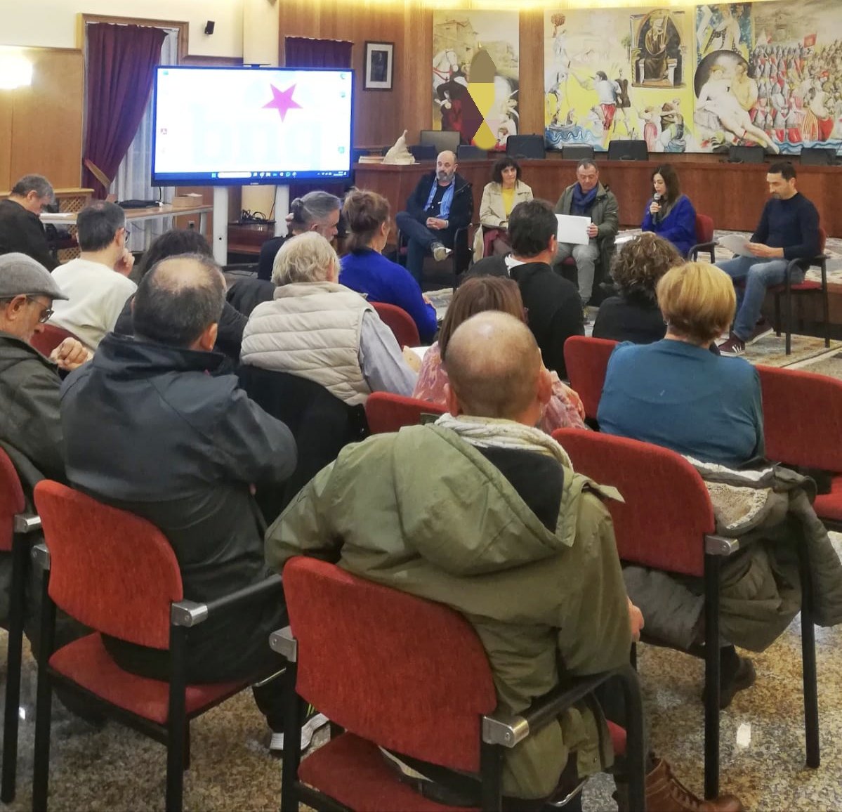 🌳💚Acto Comarcal sobre Medio Rural celebrado en Salvaterra de Miño, tivemos a oportunidade de aprender e profundizar máis sobre as alternativas que os nosos montes ofrecen e das oportunidades que temos para defendelo e aproveitalo. 

Grazas a todas por participar!