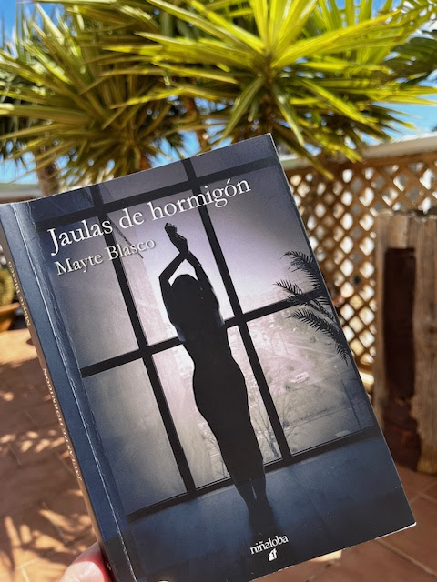 Mayte Blasco (@mayteblasco4) on Twitter photo La escritora Eva María Medina reseña en su blog "Jaulas de hormigón". Muy contenta de que este libro siga teniendo movimiento.
evammedina.blogspot.com/2025/03/jaulas…
<a href="/NinaLobaEdit/">niñaloba editorial</a> La escritora Eva María Medina reseña en su blog "Jaulas de hormigón". Muy contenta de que este libro siga teniendo movimiento.
evammedina.blogspot.com/2025/03/jaulas…
<a href="/NinaLobaEdit/">niñaloba editorial</a>
