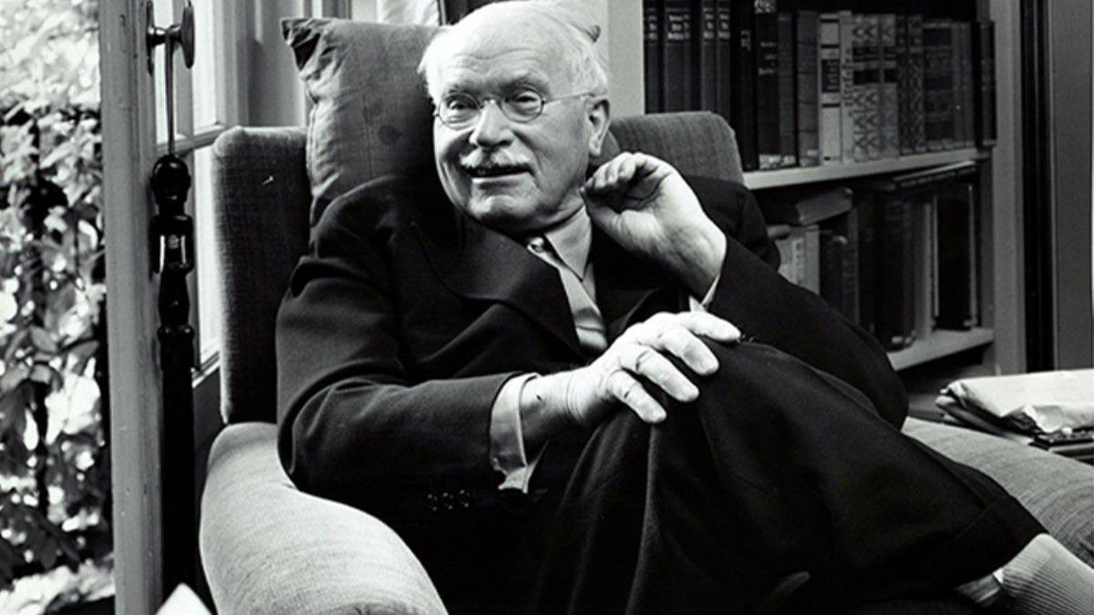 « Penser est difficile, c'est pourquoi la plupart se font juges. »
Carl Gustav Jung