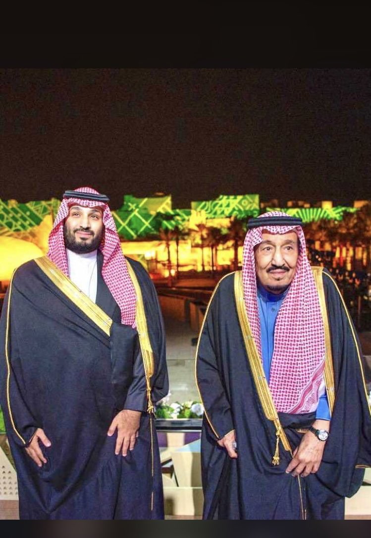 3vhrFTpyXsSubVV's tweet image. اللهم في هذه العشرالمباركه احفظ خادم الحرمين الشرفين وسمو ولي عهده الامين الامير محمد بن سلمان  اللهم احرصهم بعينك التي لاتنام