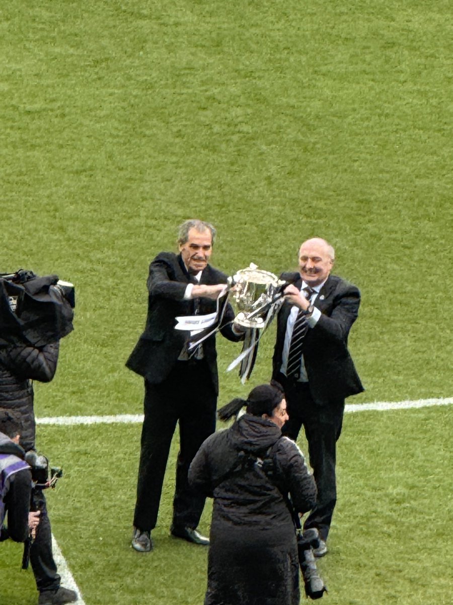Ammar Mirza CBE (@ammarmirza) on Twitter photo There’s just no stopping our #Toon well done <a href="/NUFC/">Newcastle United</a> #Howay #Thelasses fantastic turnout- record breaking and wonderful to see the <a href="/Carabao_Cup/">Carabao Cup</a> live on the pitch. 🥳👏🏼👏🏼👏🏼 There’s just no stopping our #Toon well done <a href="/NUFC/">Newcastle United</a> #Howay #Thelasses fantastic turnout- record breaking and wonderful to see the <a href="/Carabao_Cup/">Carabao Cup</a> live on the pitch. 🥳👏🏼👏🏼👏🏼