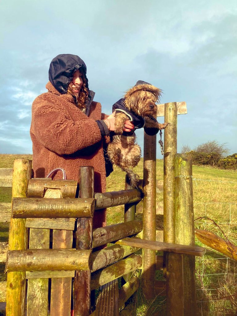 Elizabeth Alker (@elizabethalker) on Twitter photo Nature vs Terrier (and owner: me) and a reminder 📣 that TONIGHT @bbcradio3 Unclassified is full of gems...
A glorious tribute to David Lynch from Michael A Muller featuring <a href="/CARM_band/">CJ Camerieri</a>, something noirish and cinematic from <a href="/danagavanski/">Dana Gavanski</a>, <a href="/thomyorke/">Thom Yorke</a> & <a href="/markprtchrd/">Mark Pritchard</a> prove to be a Nature vs Terrier (and owner: me) and a reminder 📣 that TONIGHT @bbcradio3 Unclassified is full of gems...
A glorious tribute to David Lynch from Michael A Muller featuring <a href="/CARM_band/">CJ Camerieri</a>, something noirish and cinematic from <a href="/danagavanski/">Dana Gavanski</a>, <a href="/thomyorke/">Thom Yorke</a> & <a href="/markprtchrd/">Mark Pritchard</a> prove to be a