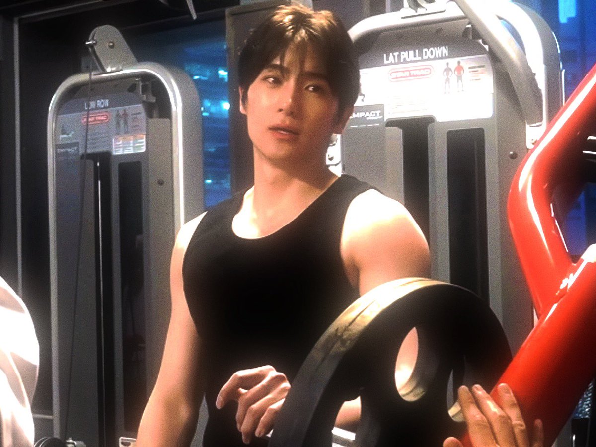twentyfors's tweet photo. hyunjae at the gym https://t.co/NYWE0ONJib